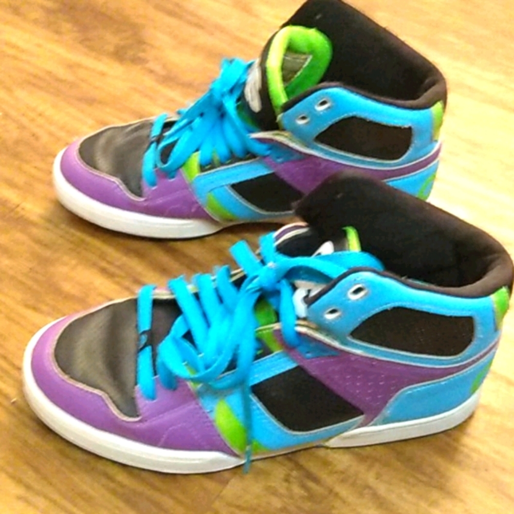 Osiris size 10 shoes